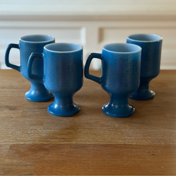 Vintage Fire King Blue Footed Mugs Set of 4 - Anchor Hocking - Picture 1 of 6